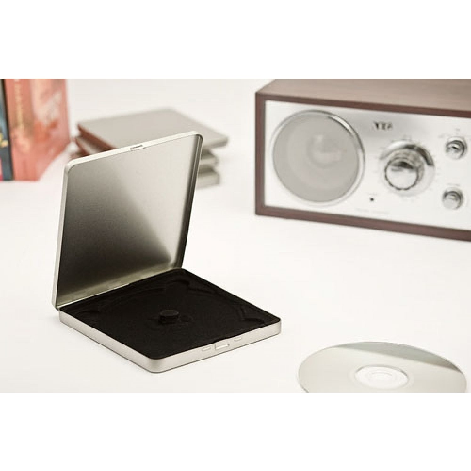 Nachhaltige CD/DVD/Blu ray Box aus Weißblech » Tindobo
