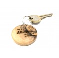Schlüsselanhänger - Olivenholz-Plättchen mit individueller Gravur » D.O.M.