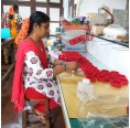 Fair Trade Armreif ART Rot handgefertigt aus Recycling-Baumwollpapier » Sundara