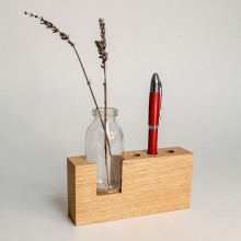 Organzier Oak – Stiftehalter aus Eiche, mit Vase