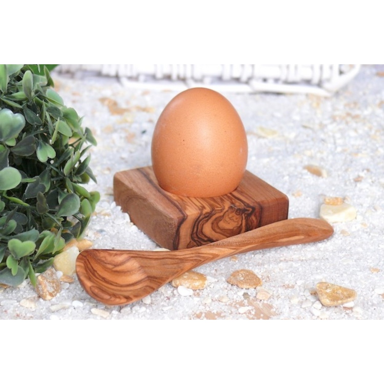 Egg Holder "Troué" & Spoon made of Olive Wood | Olivenholz erleben
