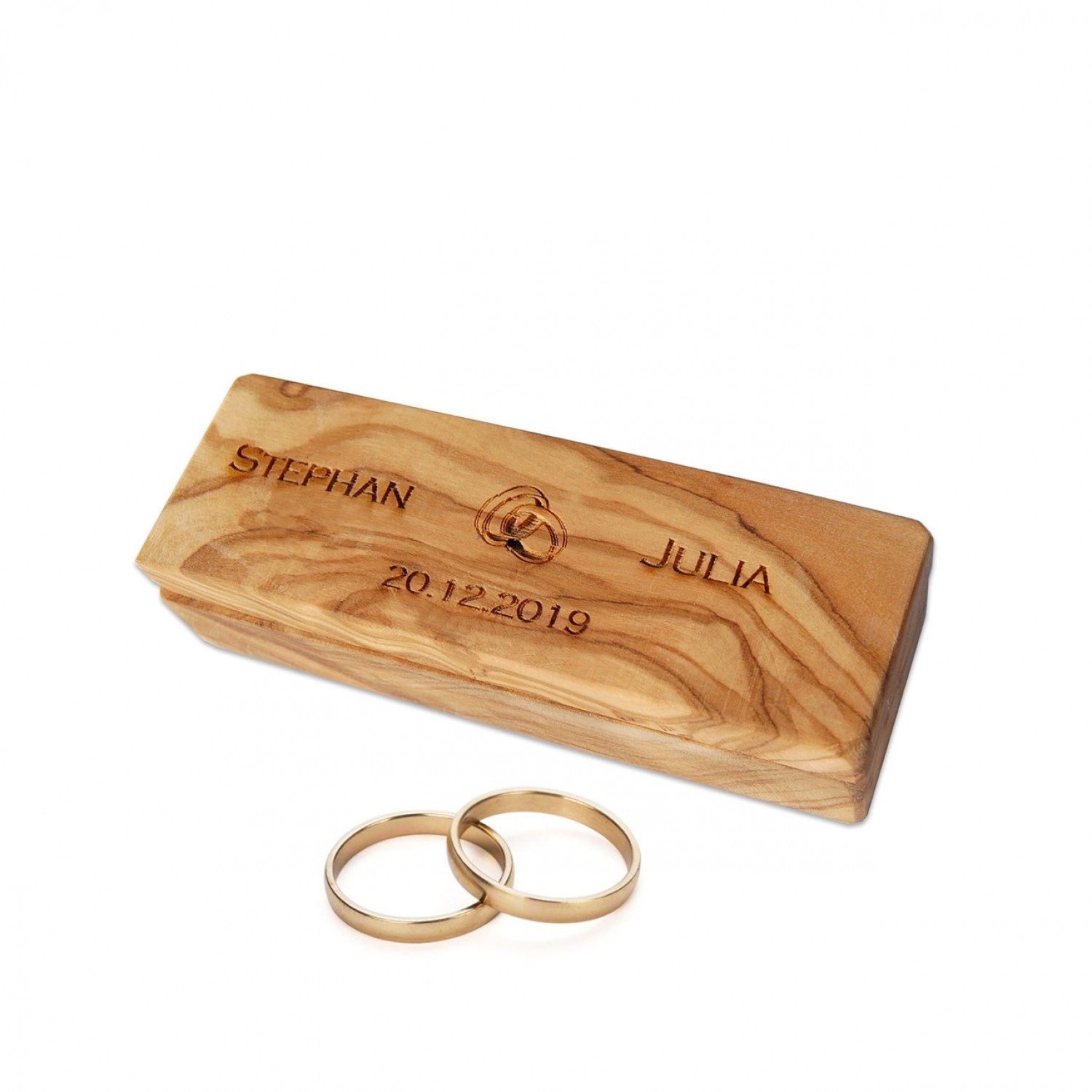 Olive wood wedding ring bearer box with personalised engraving » D.O.M.