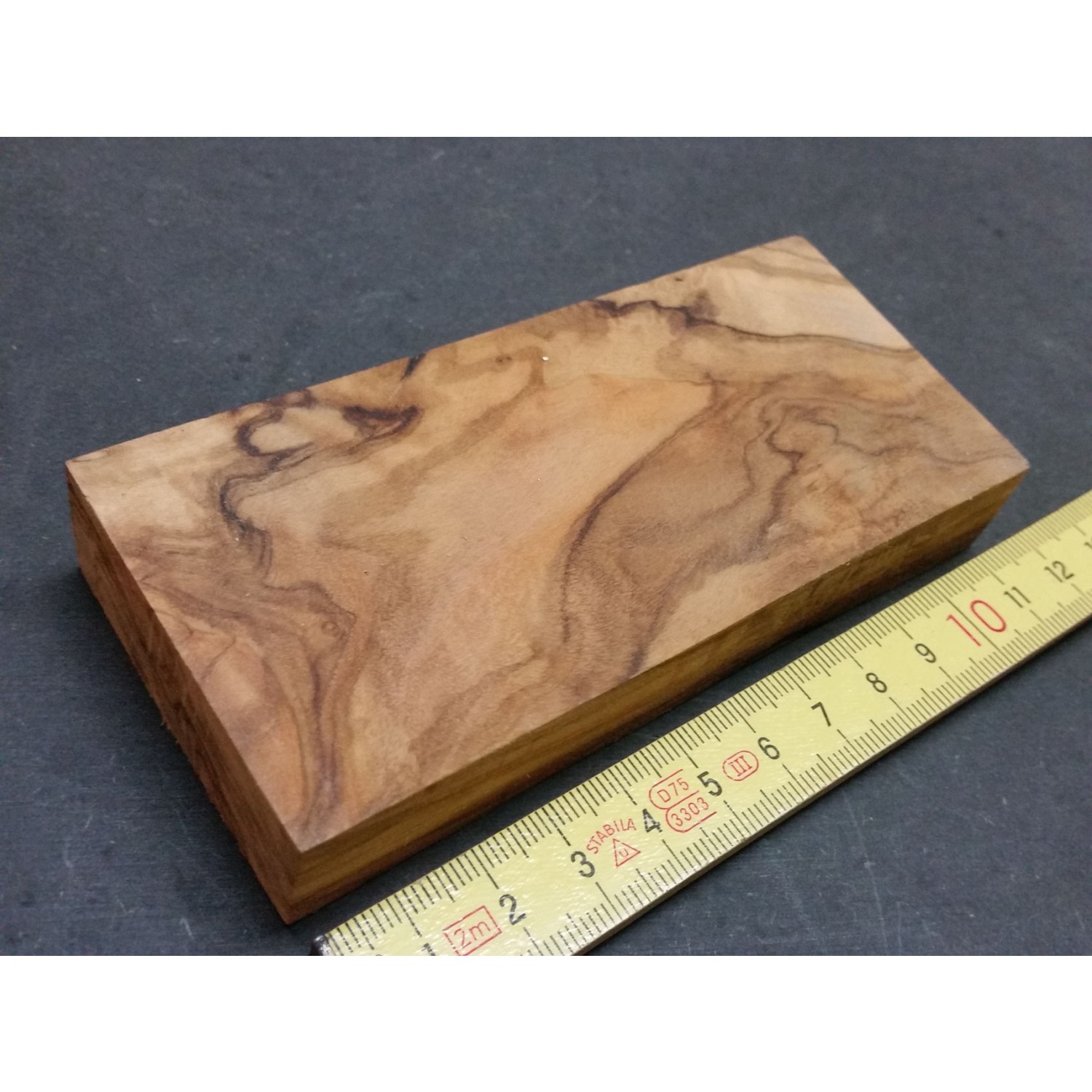 Raw Olive Wood Block 120 x 55 x 18 mm » D.O.M.