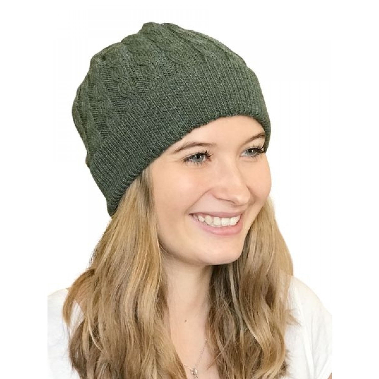 Alpaca wool cap cable-knit for women, green | Albwolle