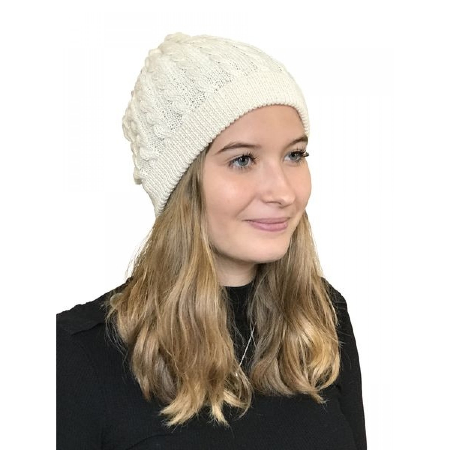 Alpaca wool cap cable-knit for women, white | Albwolle