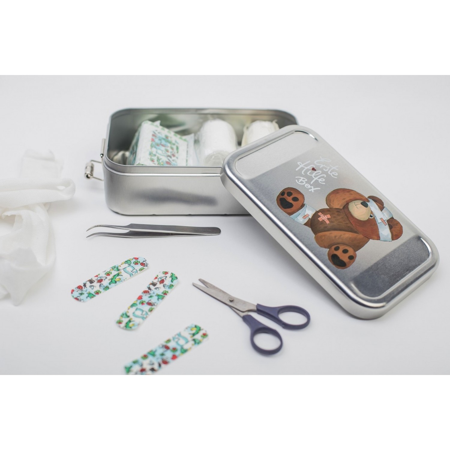 First Aid Box for Kids CameleonPack | Tindobo