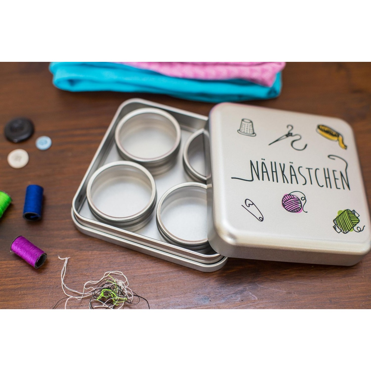 Sewing Box made of recyclable tinplate | Tindobo