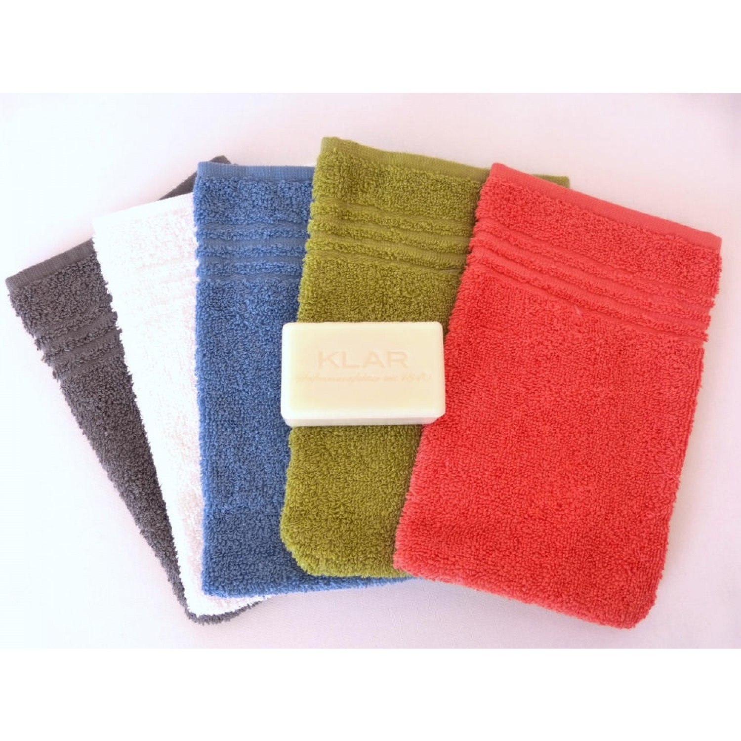 Body Care Gift Set - Fair Trade Cotton Face Cloth & vegan Curd Soap