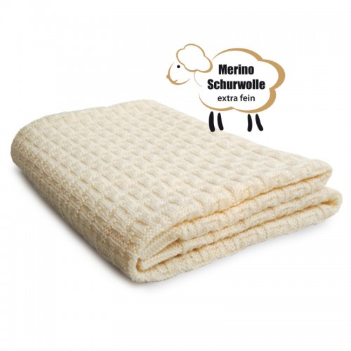 Knitted Merino Baby Blanket with Pattern | Sonnenstrick
