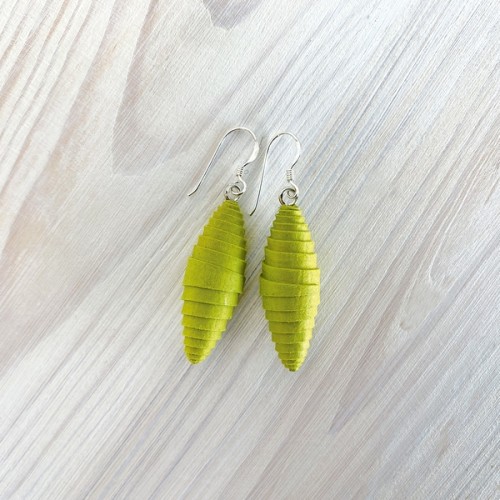 Handmade Spindle Earrings Green » Sundara