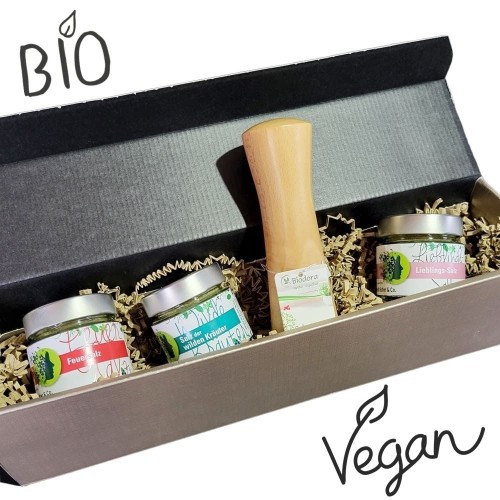 Organic Herbal Spice Gift Set & Beech Wood Salt Shaker