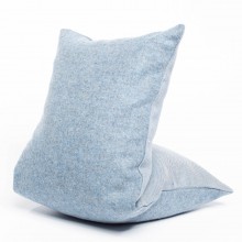 Reversible Organic Travel Pillow with Spelt Husks & Linen & Loden Cover – Light Blue/Jeans